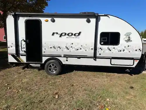 2021 Forest River R-pod 195