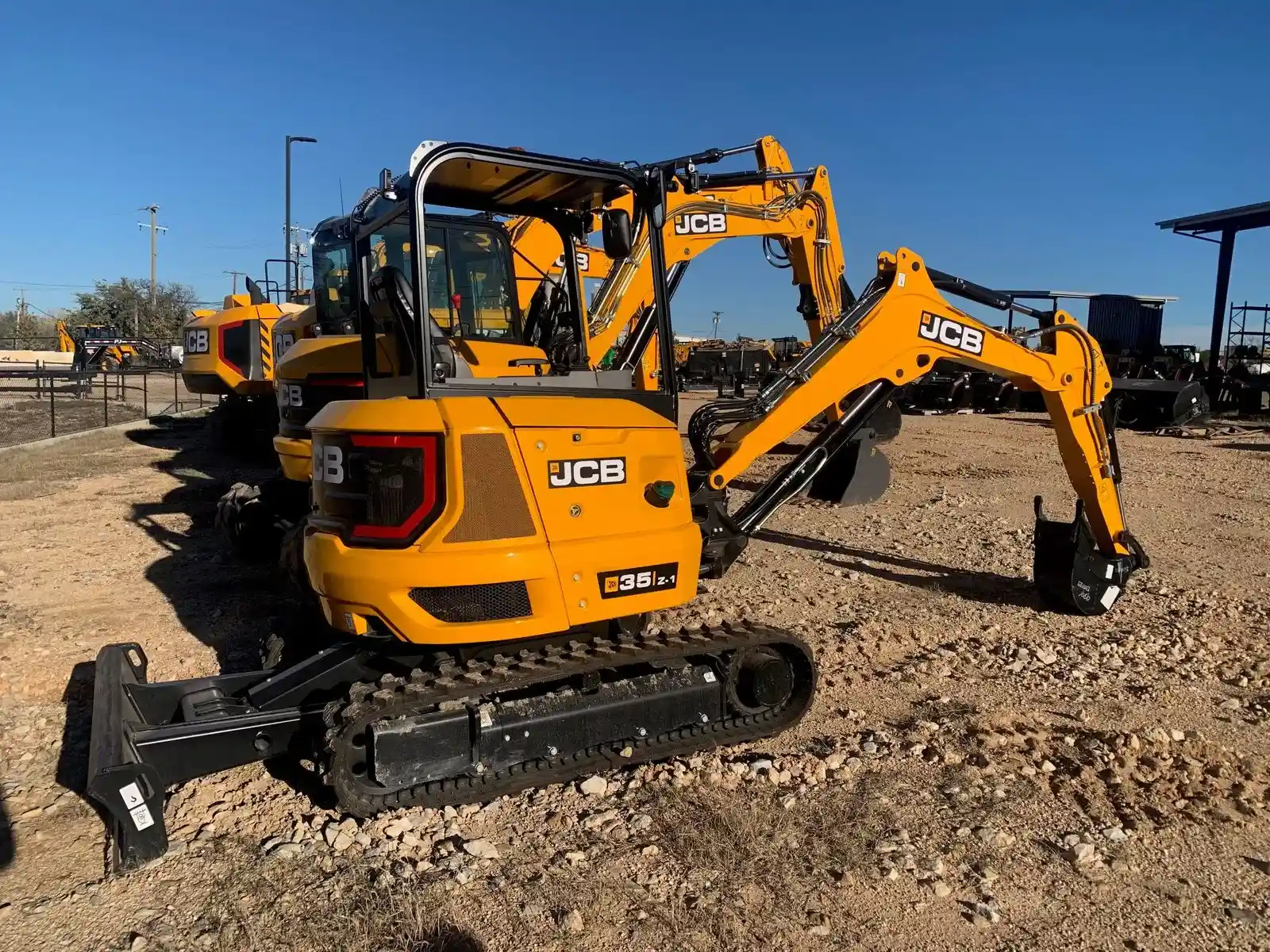 バッシー New 2025 JCB 35Z-1 in San Antonio, TX