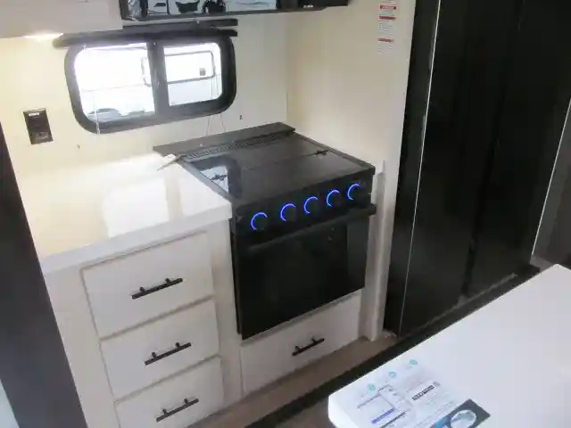 New 2026 Forest River Arctic Wolf 3750 Suite in Hamburg, NY