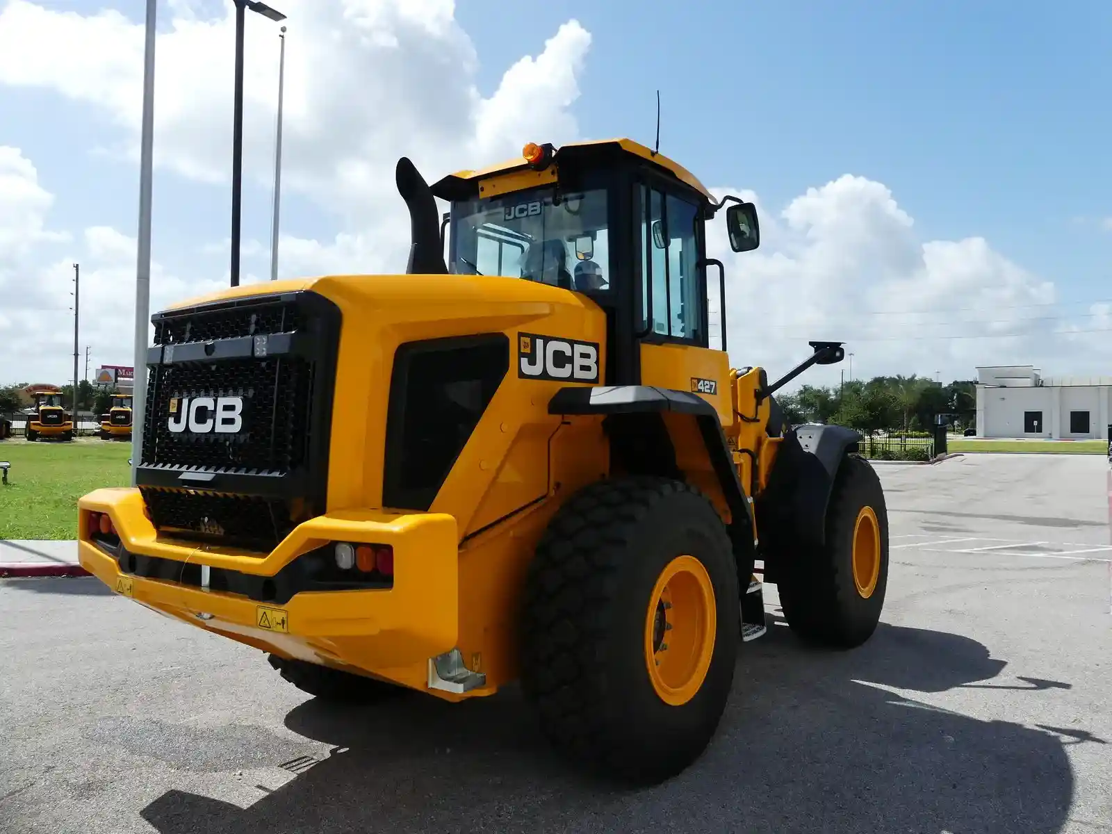 Ches New 2025 JCB 427 in Houston, TX