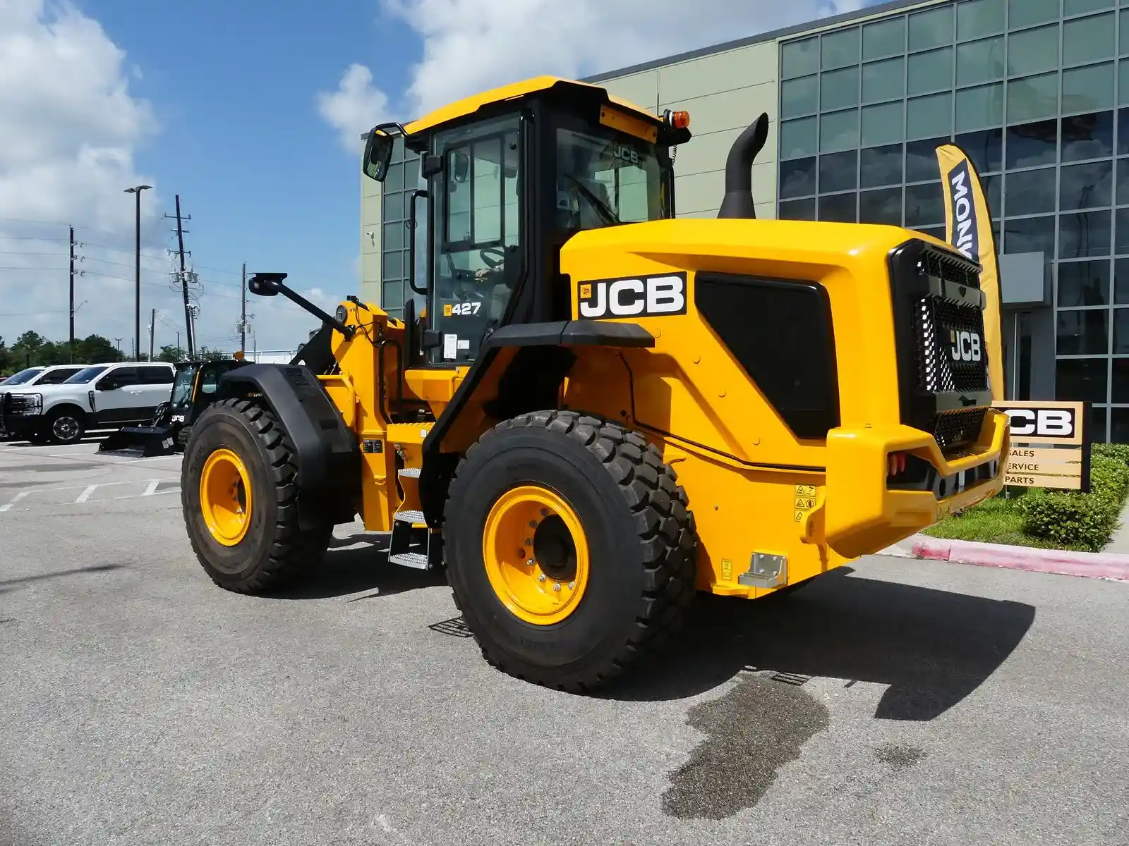 New 2025 JCB 427 in Houston, TX