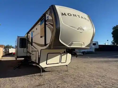 2017 Keystone Montana 3660rl