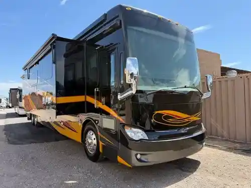 2017 Tiffin Motorhomes 45OPP