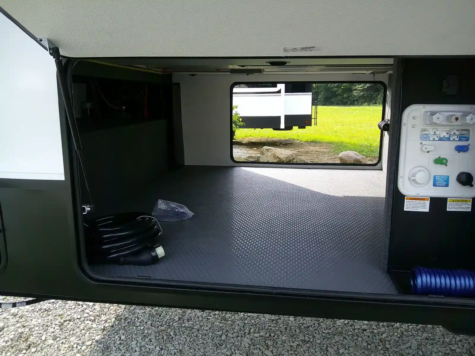 New 2026 KZ RV Durango D326RLT in Rockville, IN