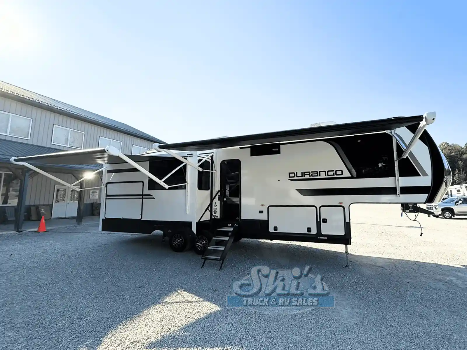 New 2026 KZ RV Durango D302RLT in Rockville, IN