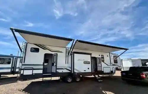 2024 Dutchmen Eddie Bauer Signature 360lf