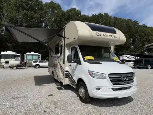 2021 Thor Motor Coach Quantum Km24