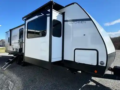 2025 Dutchmen Kodiak Ultra Lite