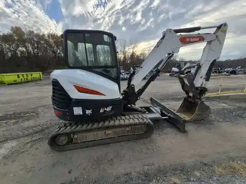 Used, 2023, Bobcat, E42, Excavators