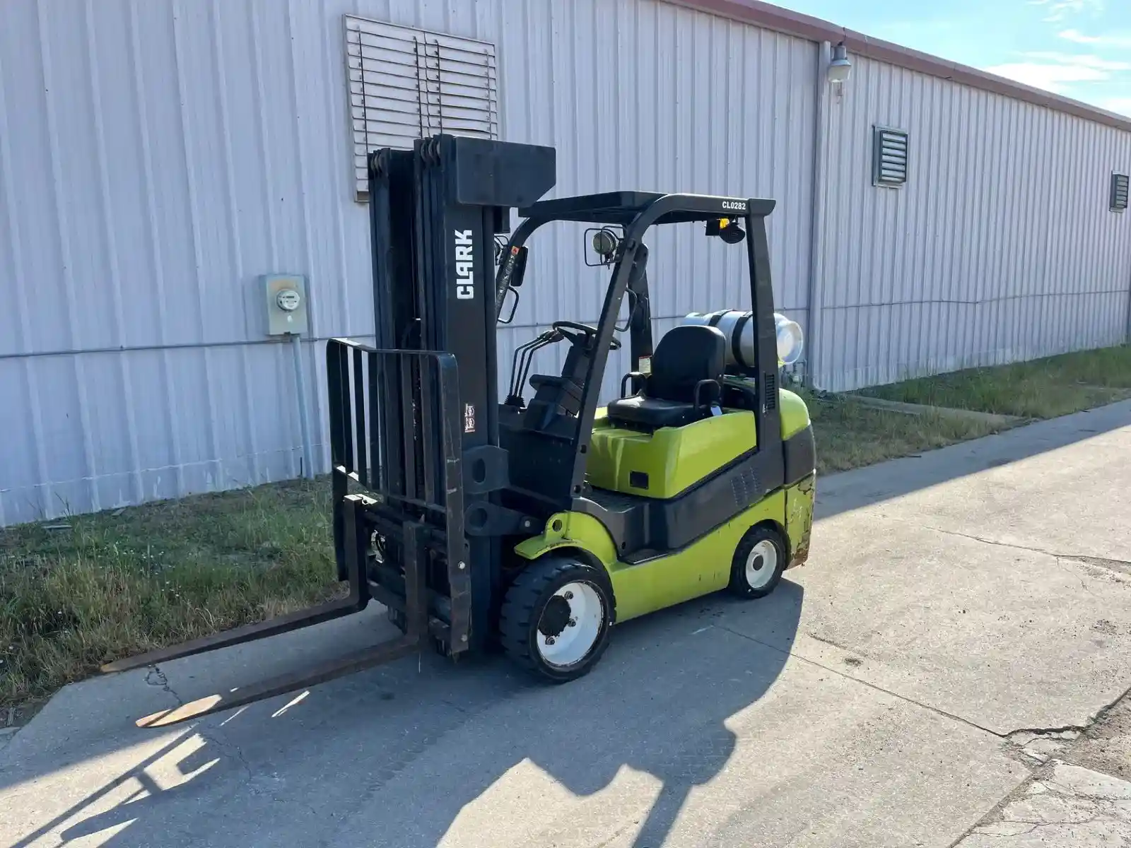 2015 CLARK C30CL for sale in Wichita, KS