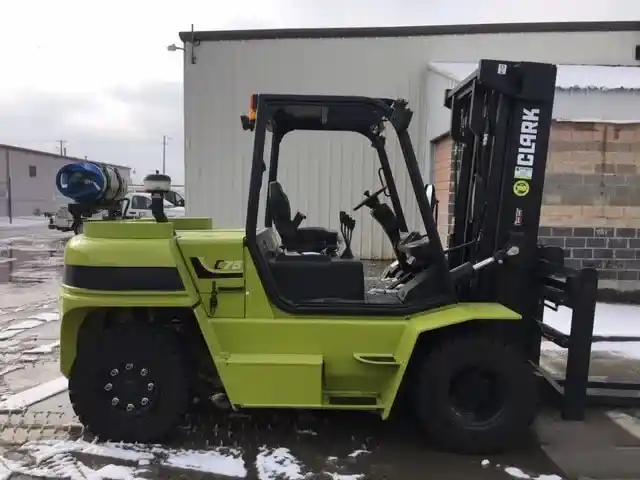 2019 CLARK C75L for sale in Wichita, KS