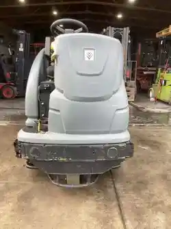 2021 Karcher Ride-On Floor Scrubbers B 250 R — photo 3 of 9