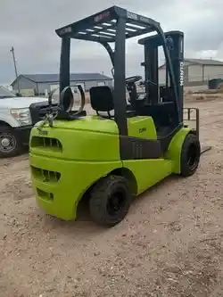 2012 CLARK VL60P — photo 3 of 11