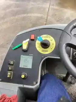 2021 Karcher Ride-On Floor Scrubbers B 250 R — photo 8 of 9