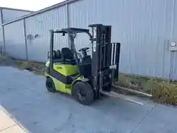 2010 CLARK C25L — photo 8 of 10