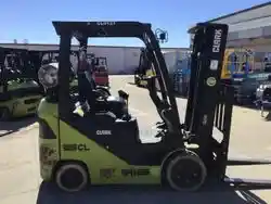 2018 CLARK S25C for sale in Garden City, KS