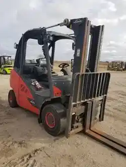2017 Linde H35T — photo 3 of 8