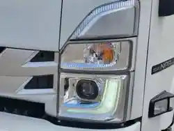 2023 Isuzu NPR HD - Photo 8