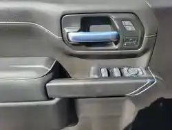 2023 GMC Sierra 2500HD AT4 - Photo 19