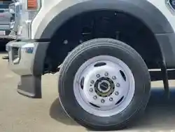 2022 Ford F-550 Super Duty Chassis Cab XLT - Photo 9