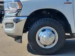 2024 RAM Ram 3500 Chassis Cab SLT - Photo 9