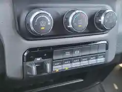 2024 RAM Ram 3500 Chassis Cab SLT - Photo 17