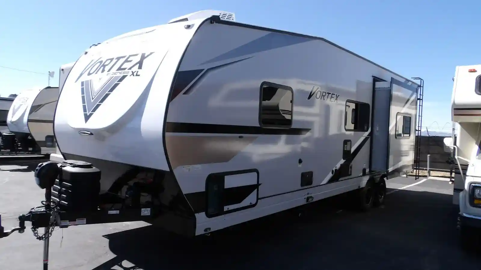 New 2026 Genesis Supreme VORTEX 2715FSXL, 1 SLIDE, 2 A/C'S