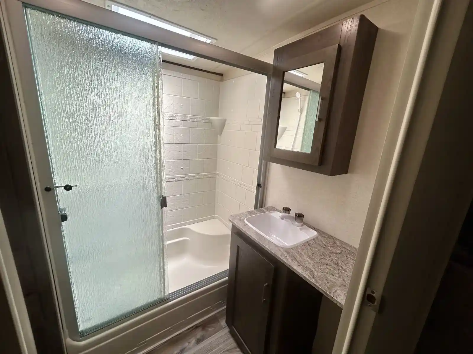 Used 2018 Forest River Wildwood Heritage Glen LTZ 372RD in Royse
