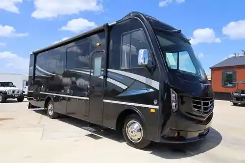 2018 Holiday Rambler Reno 29m